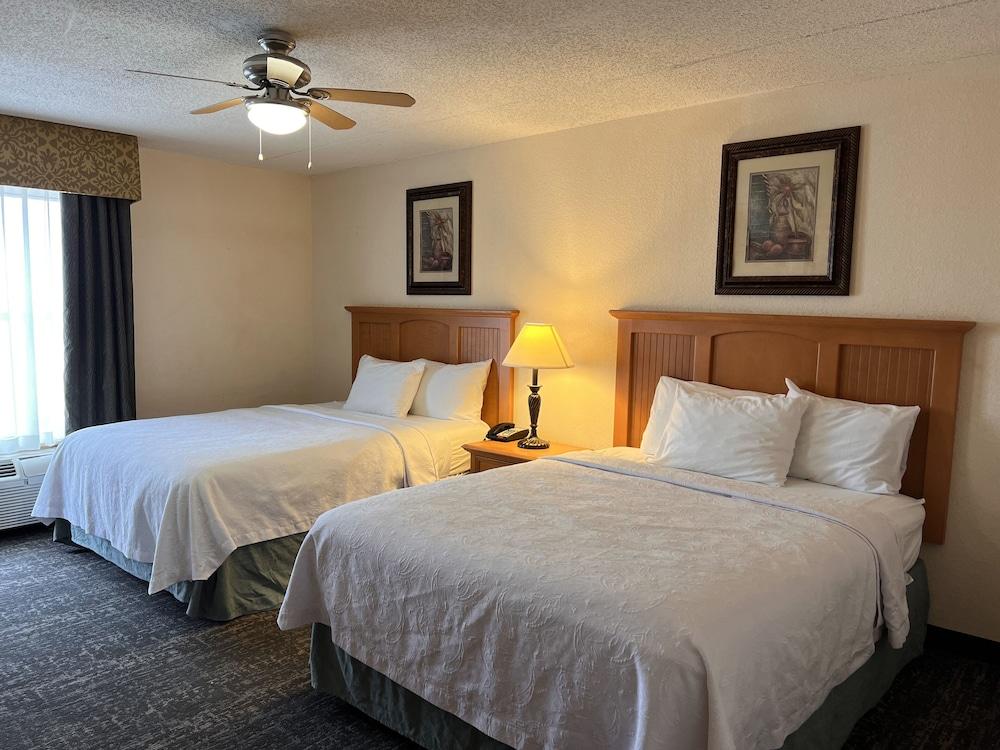Отель Hyatt House Colorado Springs Airport Экстерьер фото